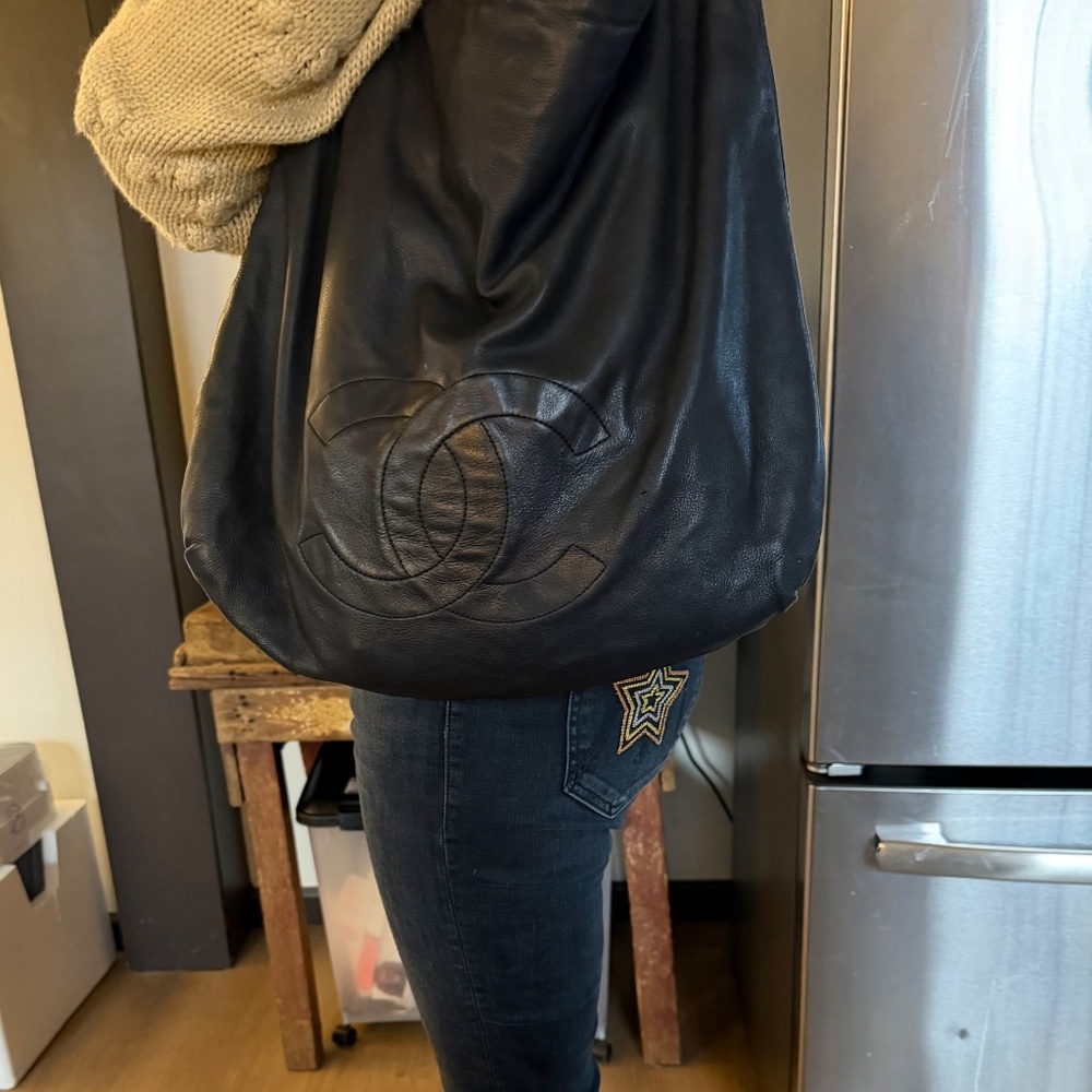 Rare Vintage Chanel Black Lambskin Leather Chunky Large Hobo Tote Shoulder Bag - Picture 9 of 10